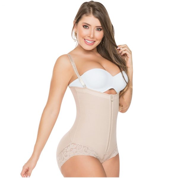 412 Body cachetero estraple con encaje (beige)