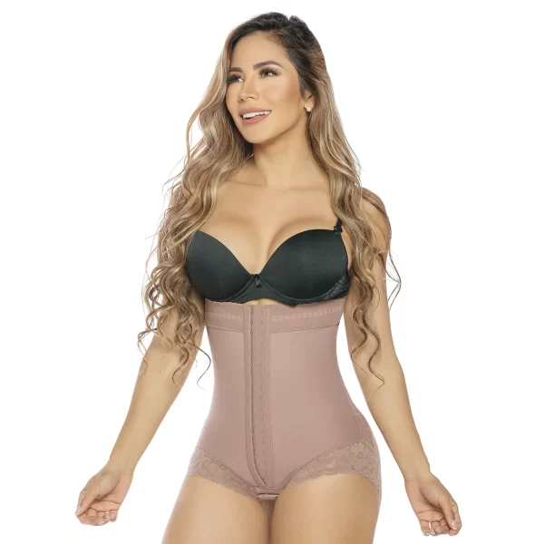 BODY CACHETERO 412-CCB COCOA STRAPLESS CON ENCAJE SILICONADO CON BROCHES