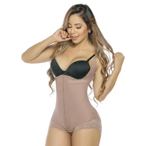BODY CACHETERO 413-CCB ESPALDA ALTA CON ENCAJE SILICONADO CON BROCHES